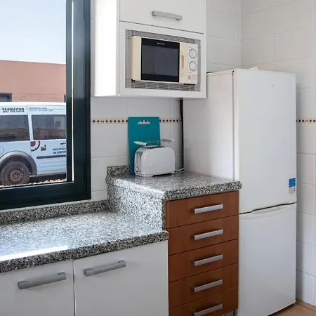 Lovely 2-bed In Fuerteventura Villa *