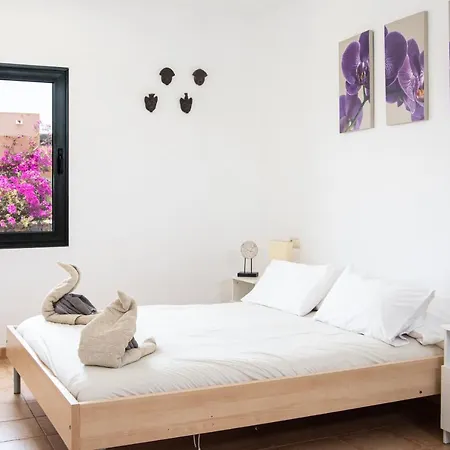 Villa Lovely 2-bed In Fuerteventura *