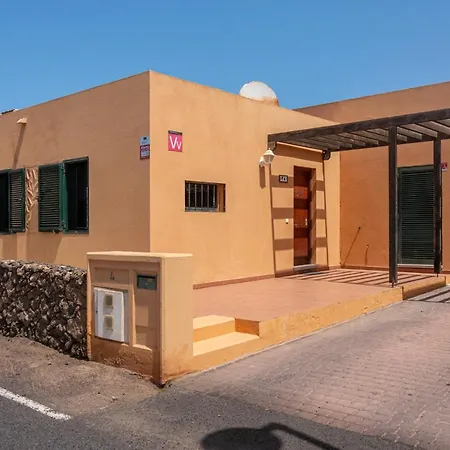 Villa Lovely 2-bed In Fuerteventura Corralejo
